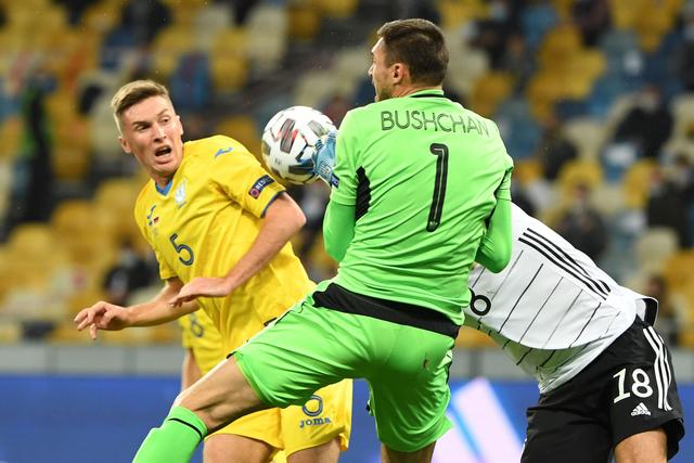 组图：世界杯-厄瓜多尔2-1德国 安古洛普拉塔破门